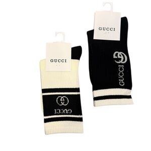 NWT 2 Pair Gucci Outlet Women’s Black and Ivory Socks